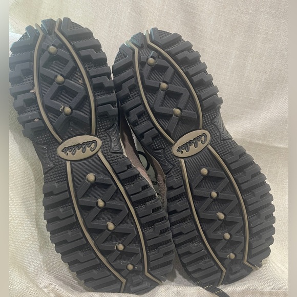 NWOT Cabellas 8D hiking boots - Picture 8 of 8